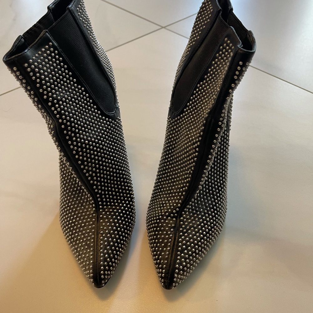 Zara studded heeled ankle boots size 41